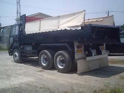 Nissan UD Dump picture