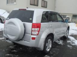 Suzuki ESCUDO 2.0 4WD picture