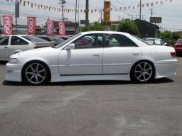 Toyota Mark II TOURER-V picture