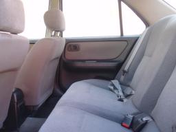 Nissan Bluebird XE picture