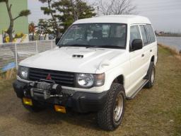 Mitsubishi Pajero 2.8DT  Kick up Roof