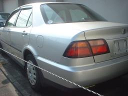 Honda Accord 1.8VTS picture