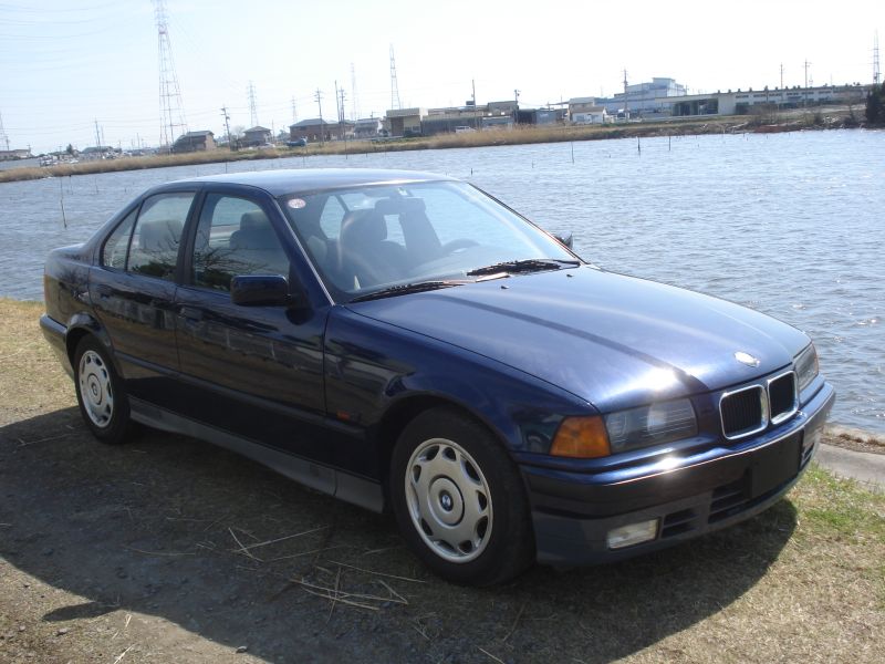 BMW 320i