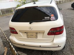 Mercedes-Benz B200 W245 picture