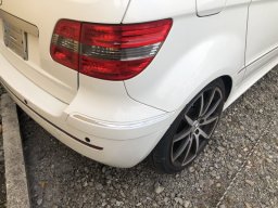 Mercedes-Benz B200 W245 picture