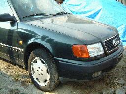 Audi 100 2.3