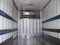 Mitsubishi Canter Regrigerator picture