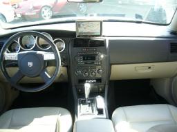 Dodge MAGUNUM RT HEMI picture