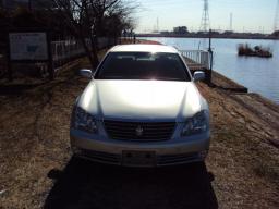 Toyota CROWN ROYAL SALOON