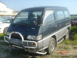 Mitsubishi DELICA STAR WAGON GLX