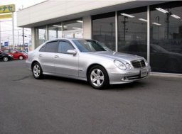 Mercedes-Benz E280 