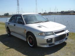 Mitsubishi Lancer EVOLUTION VRS