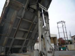 Isuzu TRUCK  picture