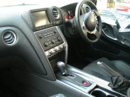Nissan GT-R PREMIUM EDITION picture