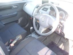 Suzuki Swift 1.3XG picture