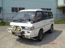 Mitsubishi Delica Wagon STAR WAGON EXCEED