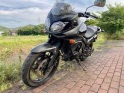 Suzuki Bike V-strom650 picture