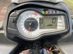 Suzuki Bike V-strom650 picture