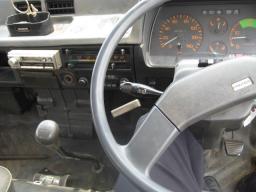 Mitsubishi Canter 2.9 TON UNIC 4STEP picture