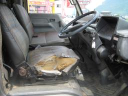 Mitsubishi Canter 2.9 TON UNIC 4STEP picture