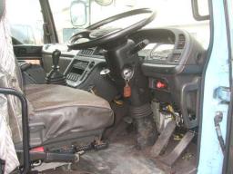 Isuzu GIGA tank lorry picture