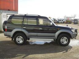 Toyota LAND CRUISER PRADO 3.0DT TX picture