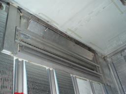 Isuzu Elf FREEZER TRUCK picture