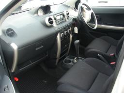 Toyota ist 1.3F-L EDITION picture