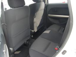 Toyota ist 1.3F-L EDITION picture
