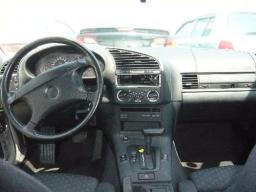 BMW 3 Series 320i Coupe picture