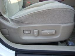 Toyota Crown  picture