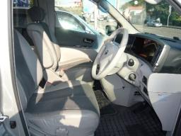 Nissan ELGRAND Highwaystar picture