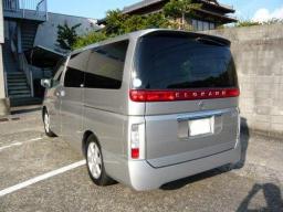 Nissan ELGRAND Highwaystar picture