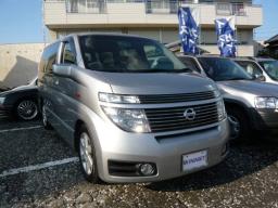 Nissan ELGRAND Highwaystar picture