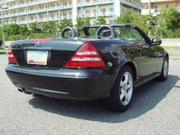 Mercedes-Benz SL SLK320 picture