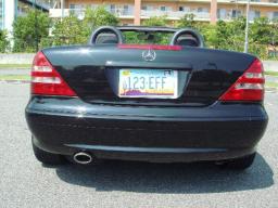 Mercedes-Benz SL SLK320 picture