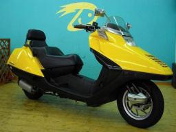 Honda BIG SCOOTER 250cc picture