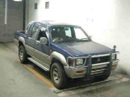 Used Mitsubishi STRADA