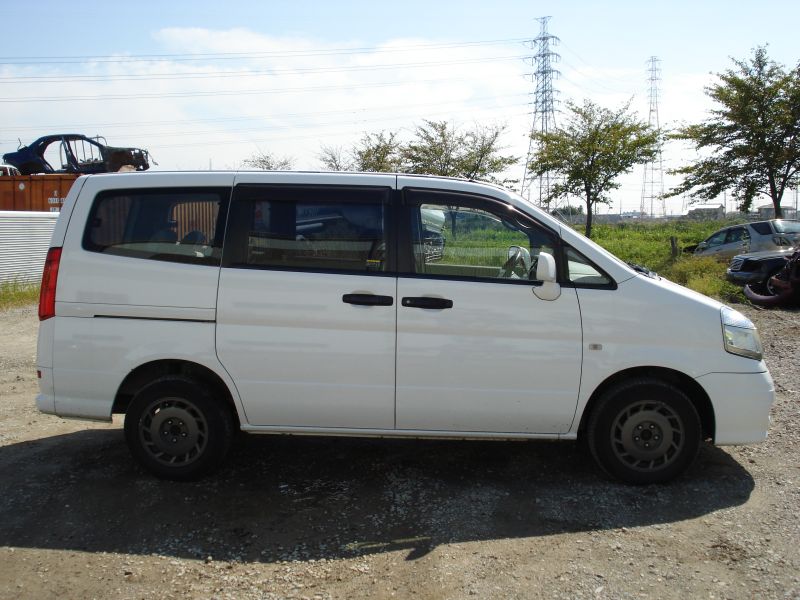 Used nissan serena for sale in japan
