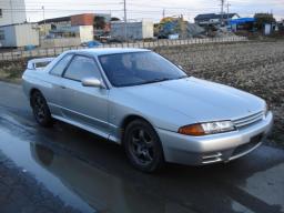 Nissan SKYLINE GT-R