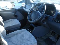 Mercedes-Benz V230  picture