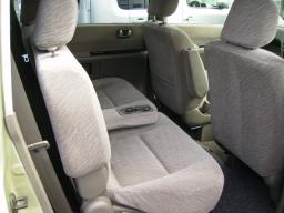 Mitsubishi Dion EXCEED picture