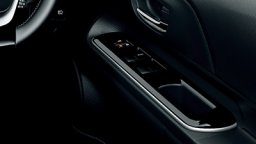 Toyota AQUA Crossover picture