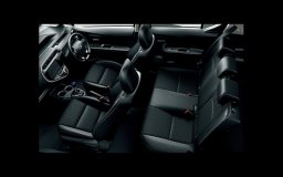 Toyota AQUA Crossover picture