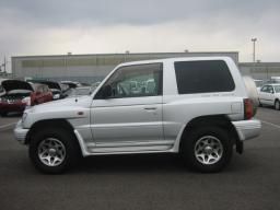 Mitsubishi Pajero  picture