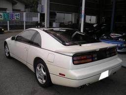 Nissan Fairlady Z T bar roof picture