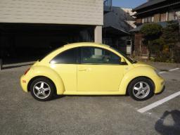 VolksWagen New Beetle Base picture