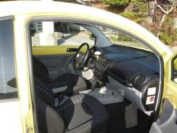 VolksWagen New Beetle Base picture