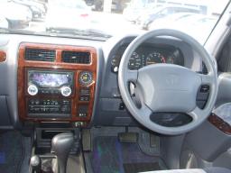 Toyota LAND CRUISER PRADO  picture