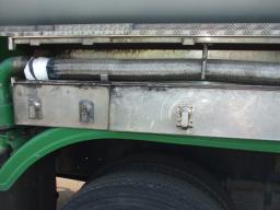 Hino PROFIA TUNK TRUCK picture